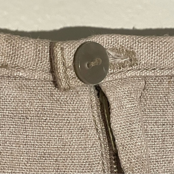 Dockers Recode Elegant Tan Women's Skirt knee length size 12 - Picture 6 of 7